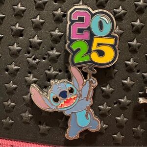 ✨3 for $32✨ Stitch 2025 Balloon Pin